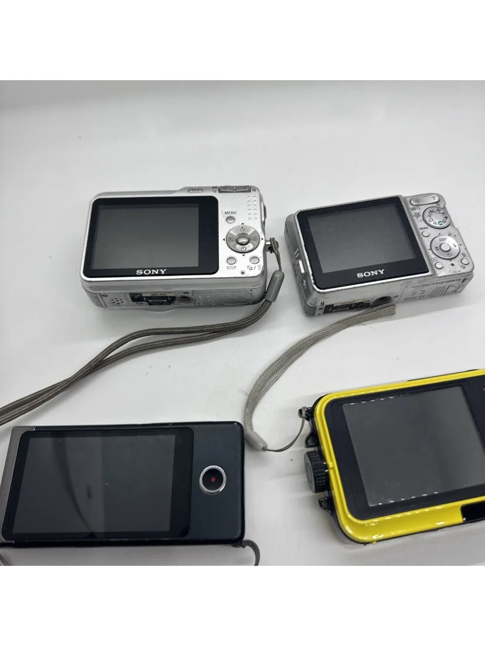 Lot Of 4 Digital Cameras Sony Cybershot For Parts Or Repair Cameras Lot Untes